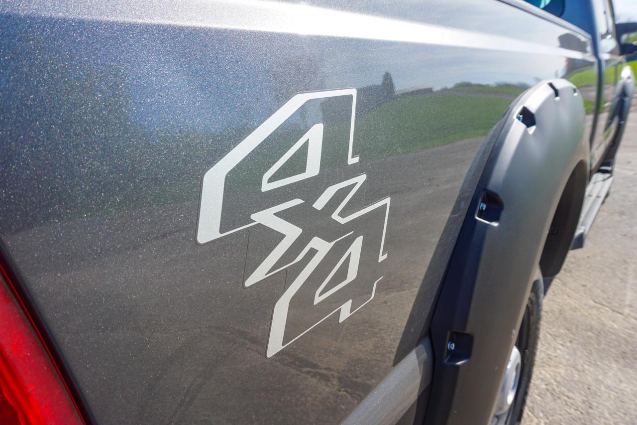 Ford Super Duty F-250 SRW 4WD SuperCab 142" XLT 2011