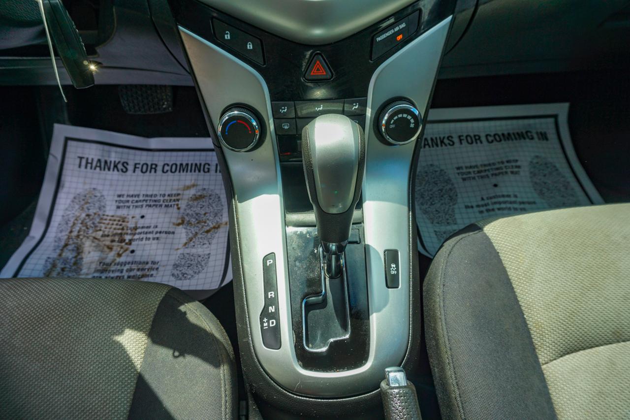 Chevrolet Cruze 4dr Sdn Auto LS 2014
