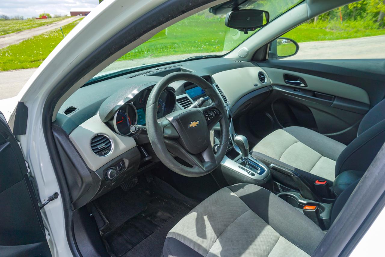 Chevrolet Cruze 4dr Sdn Auto LS 2014