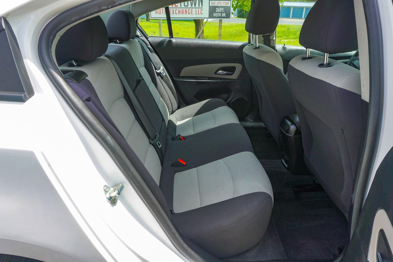 Chevrolet Cruze 4dr Sdn Auto LS 2014