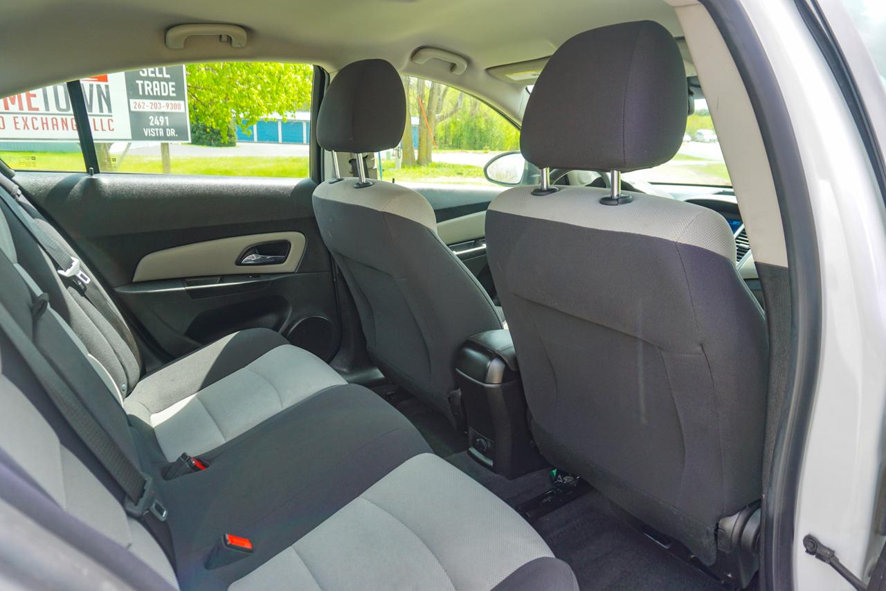 Chevrolet Cruze 4dr Sdn Auto LS 2014