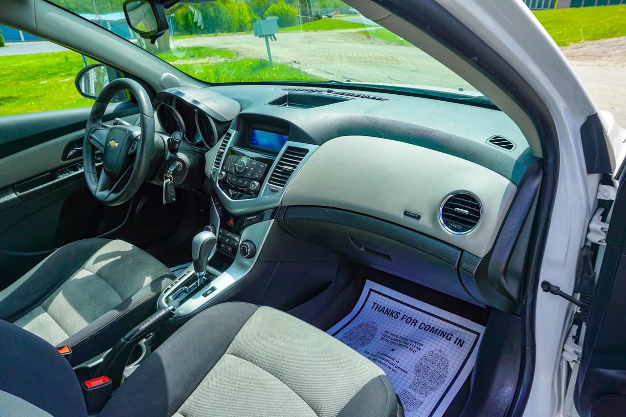 Chevrolet Cruze 4dr Sdn Auto LS 2014