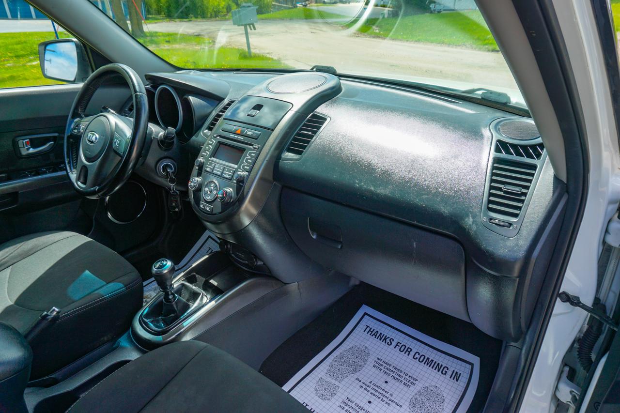 Kia Soul 5dr Wgn Man + 2013