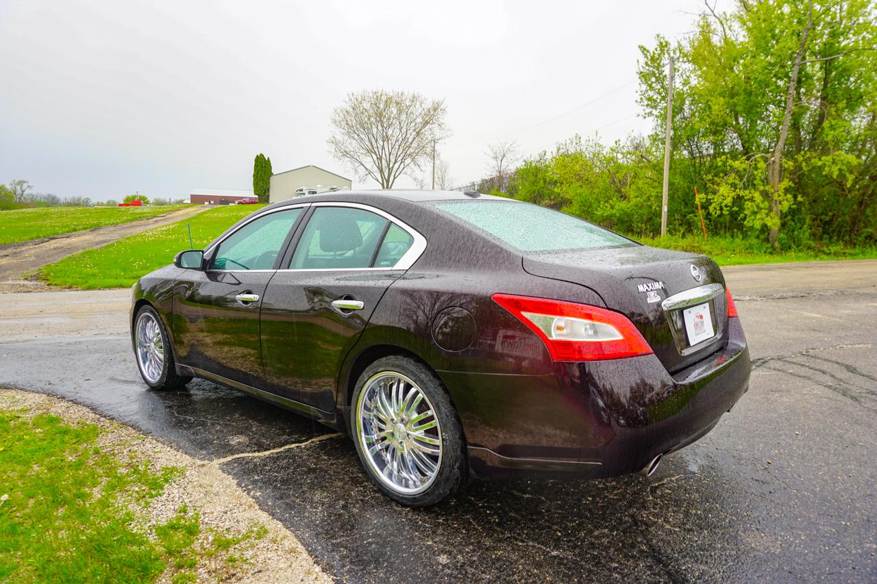 Nissan Maxima 4dr Sdn V6 CVT 3.5 SV 2012