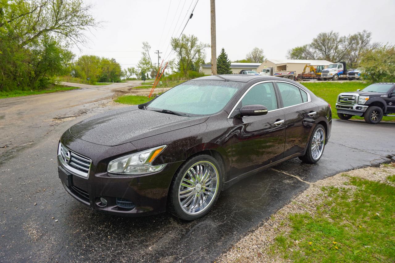 Nissan Maxima 4dr Sdn V6 CVT 3.5 SV 2012