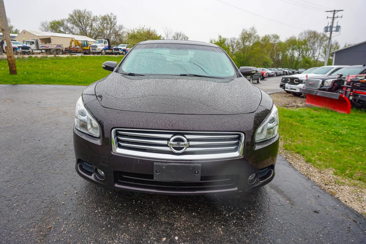 Nissan Maxima 4dr Sdn V6 CVT 3.5 SV 2012