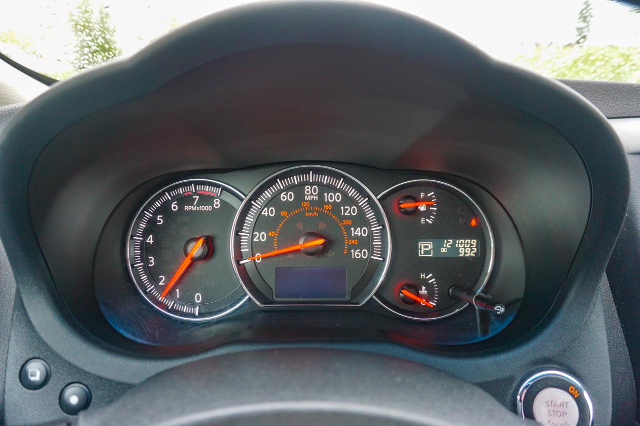 Nissan Maxima 4dr Sdn V6 CVT 3.5 SV 2012
