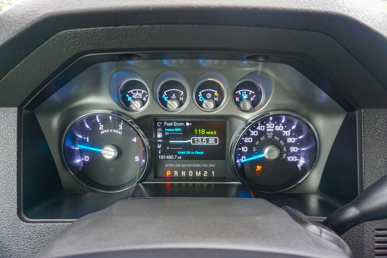 Ford Super Duty F-350 SRW 4WD Crew Cab 156" Lariat 2013
