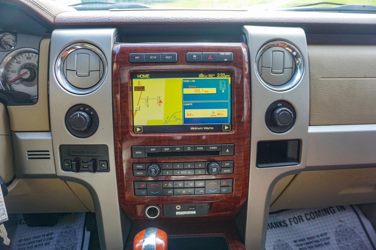 Ford F-150 4WD SuperCrew 145" King Ranch 2010