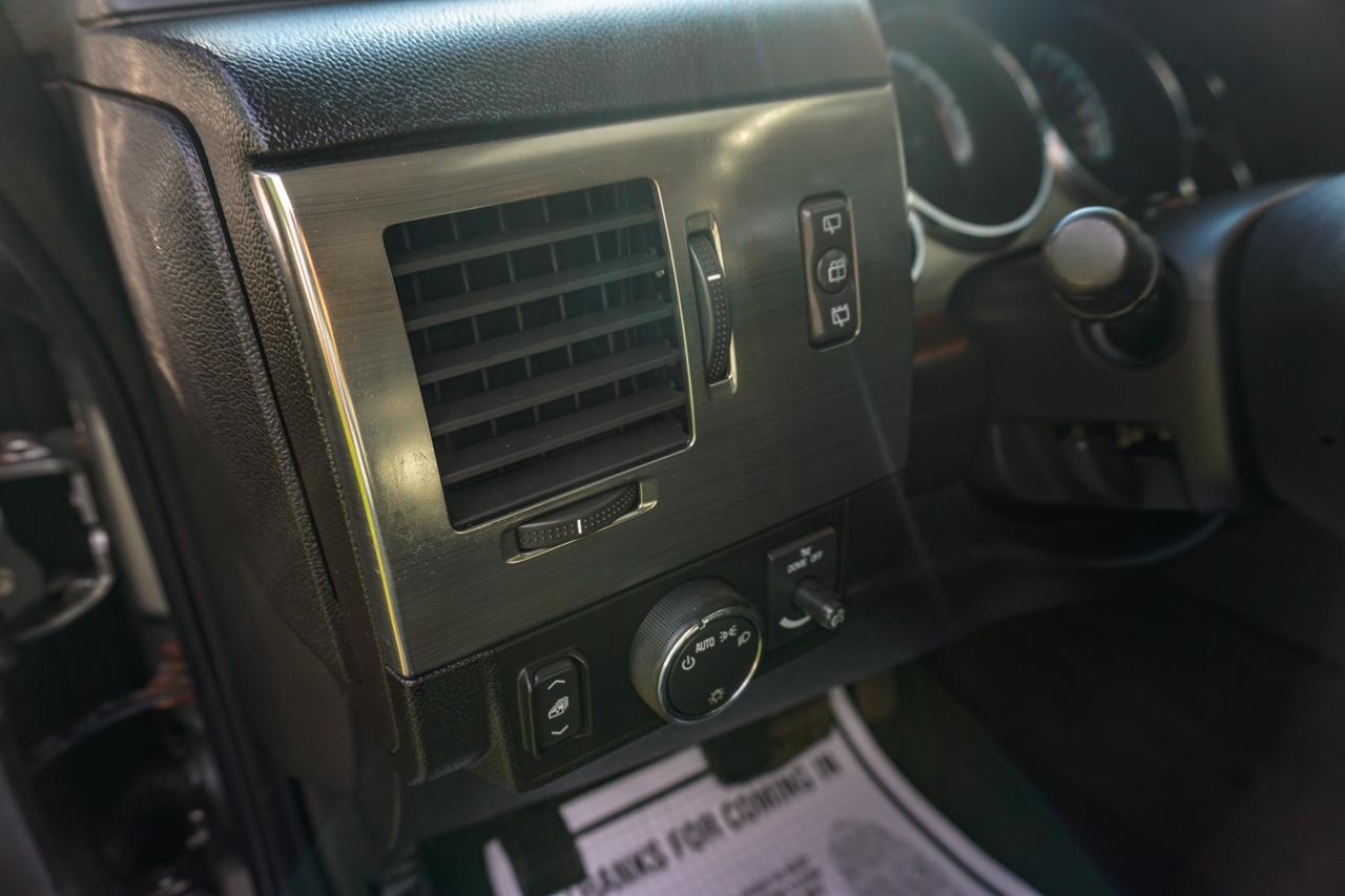 HUMMER H2 4WD 4dr SUV 2008