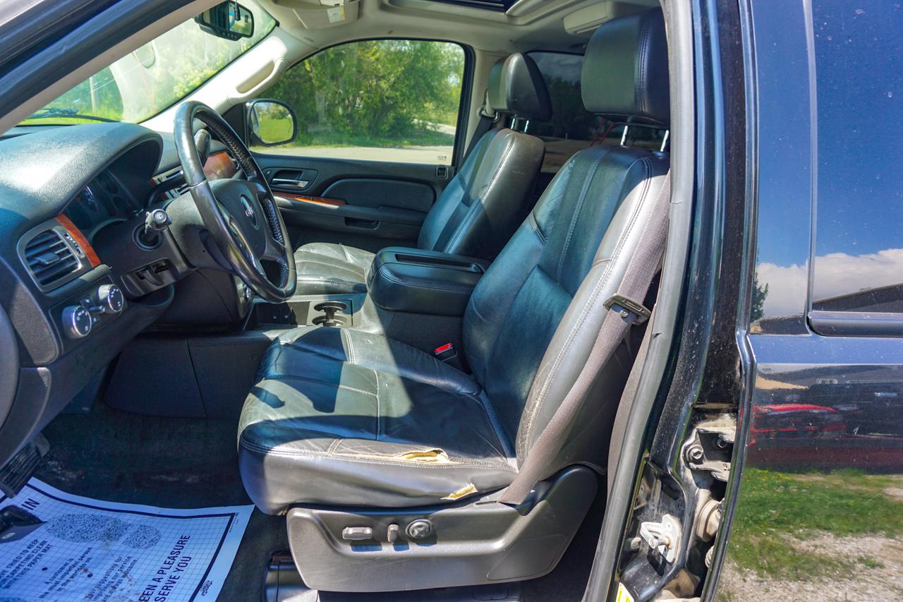 GMC Yukon XL 4WD 4dr 1500 SLT 2007