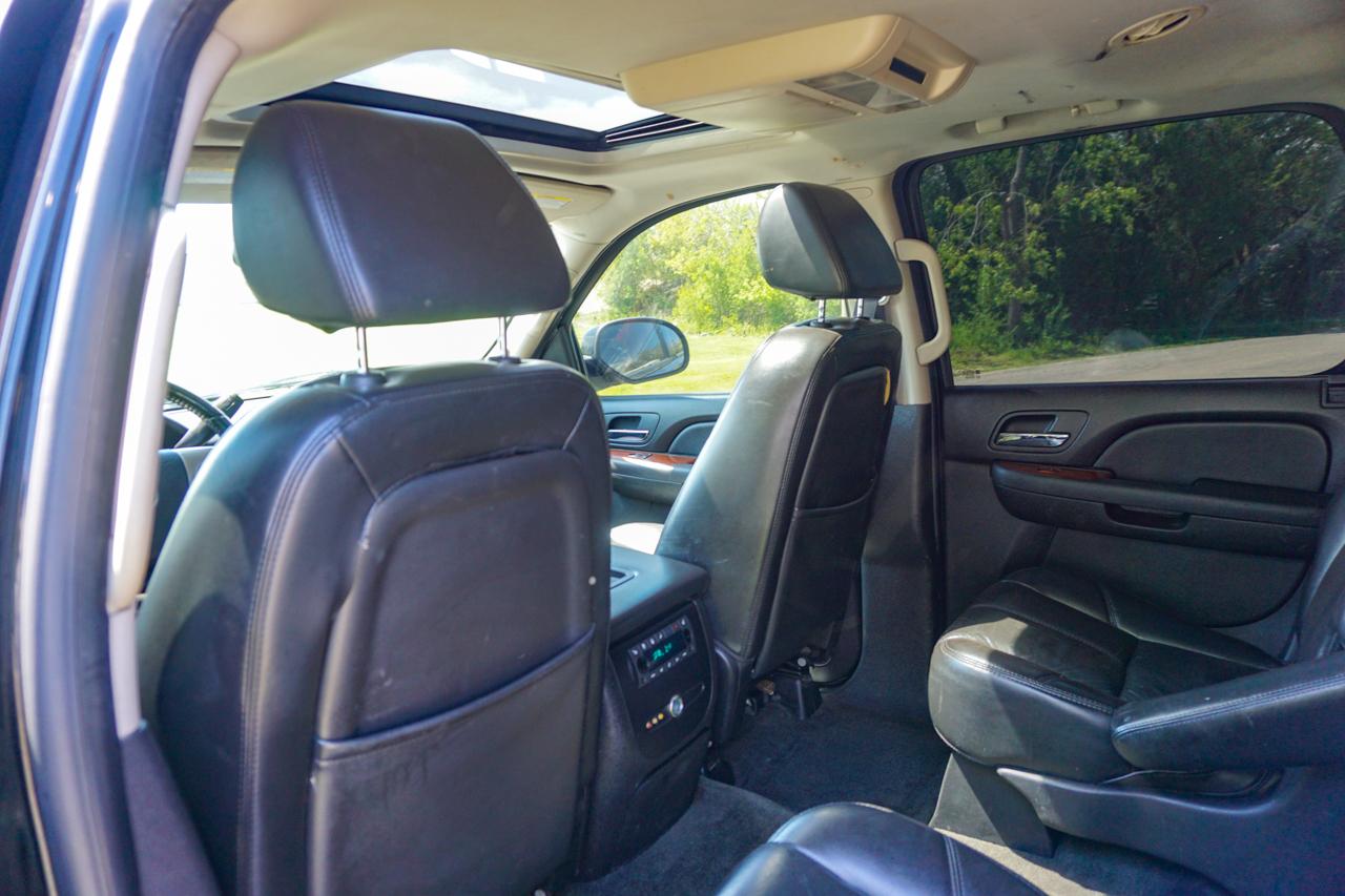 GMC Yukon XL 4WD 4dr 1500 SLT 2007