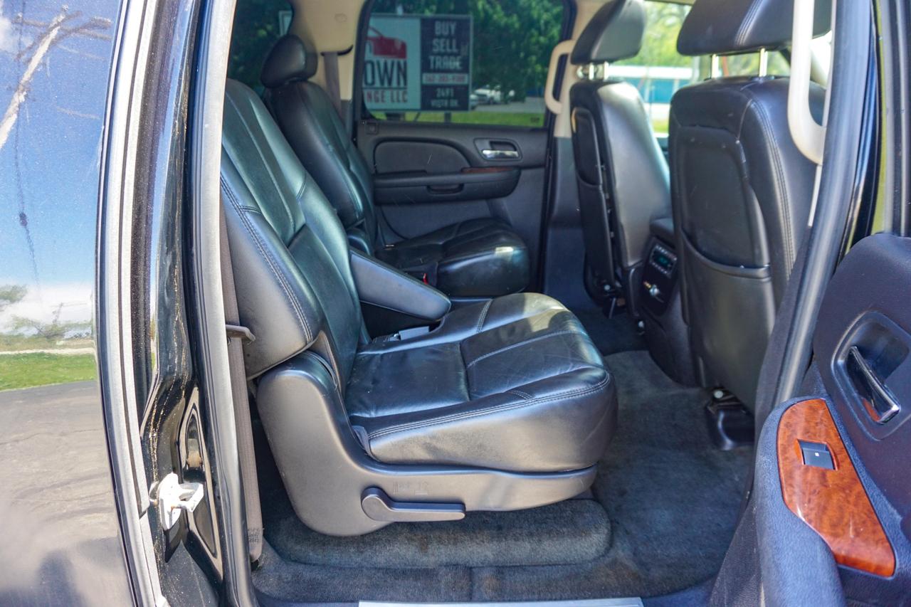 GMC Yukon XL 4WD 4dr 1500 SLT 2007