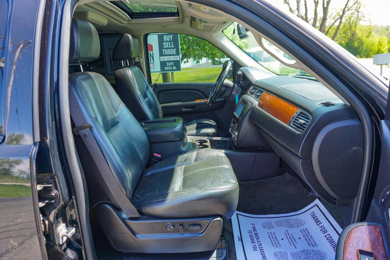 GMC Yukon XL 4WD 4dr 1500 SLT 2007