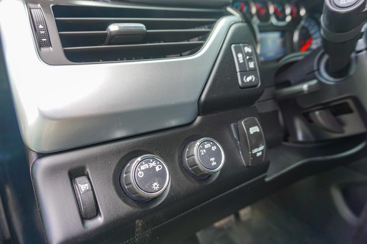 Chevrolet Tahoe 4WD 4dr LT 2015