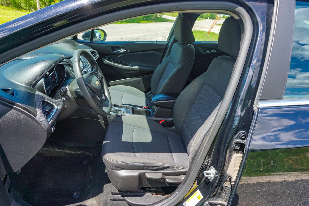 Chevrolet Cruze 4dr Sdn 1.4L LT w/1SD 2017