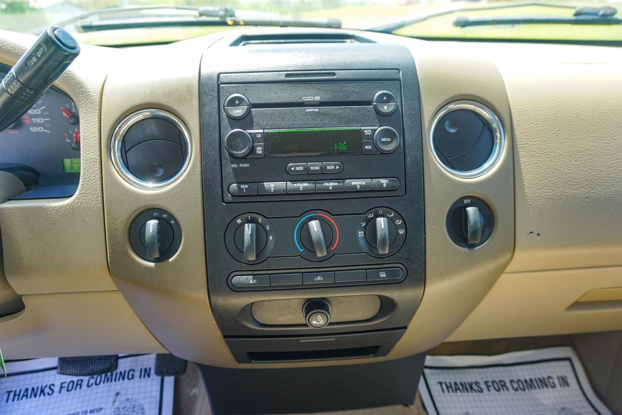 Ford F-150 Reg Cab Flareside 126" XLT 4WD 2006