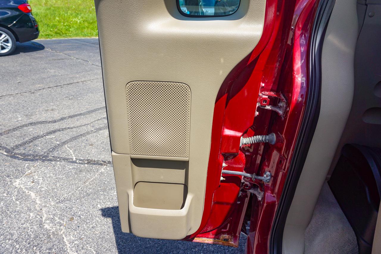 Ford F-150 Reg Cab Flareside 126" XLT 4WD 2006