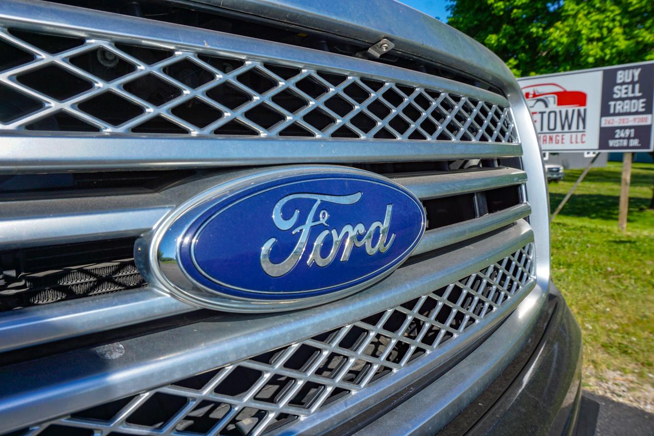 Ford F-150 4WD SuperCrew 145" Platinum 2013