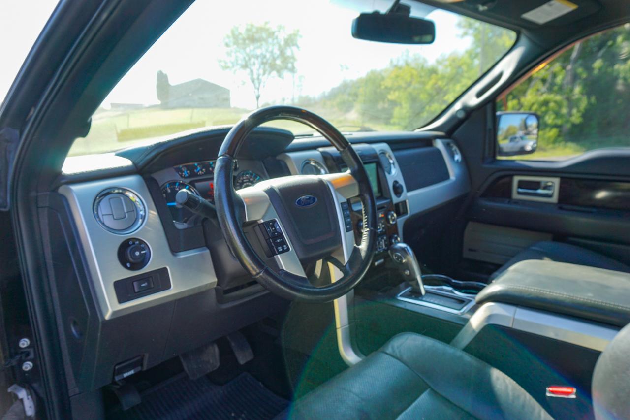 Ford F-150 4WD SuperCrew 145" Platinum 2013