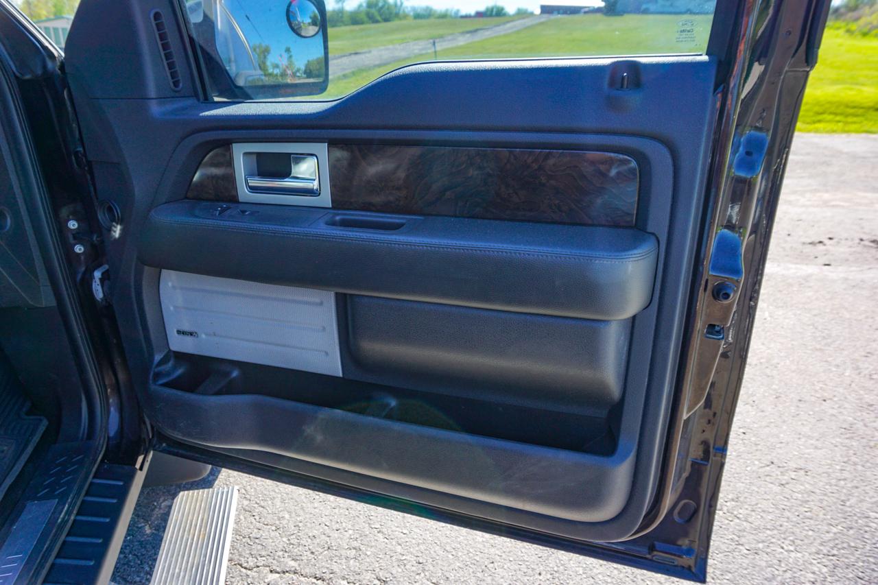 Ford F-150 4WD SuperCrew 145" Platinum 2013