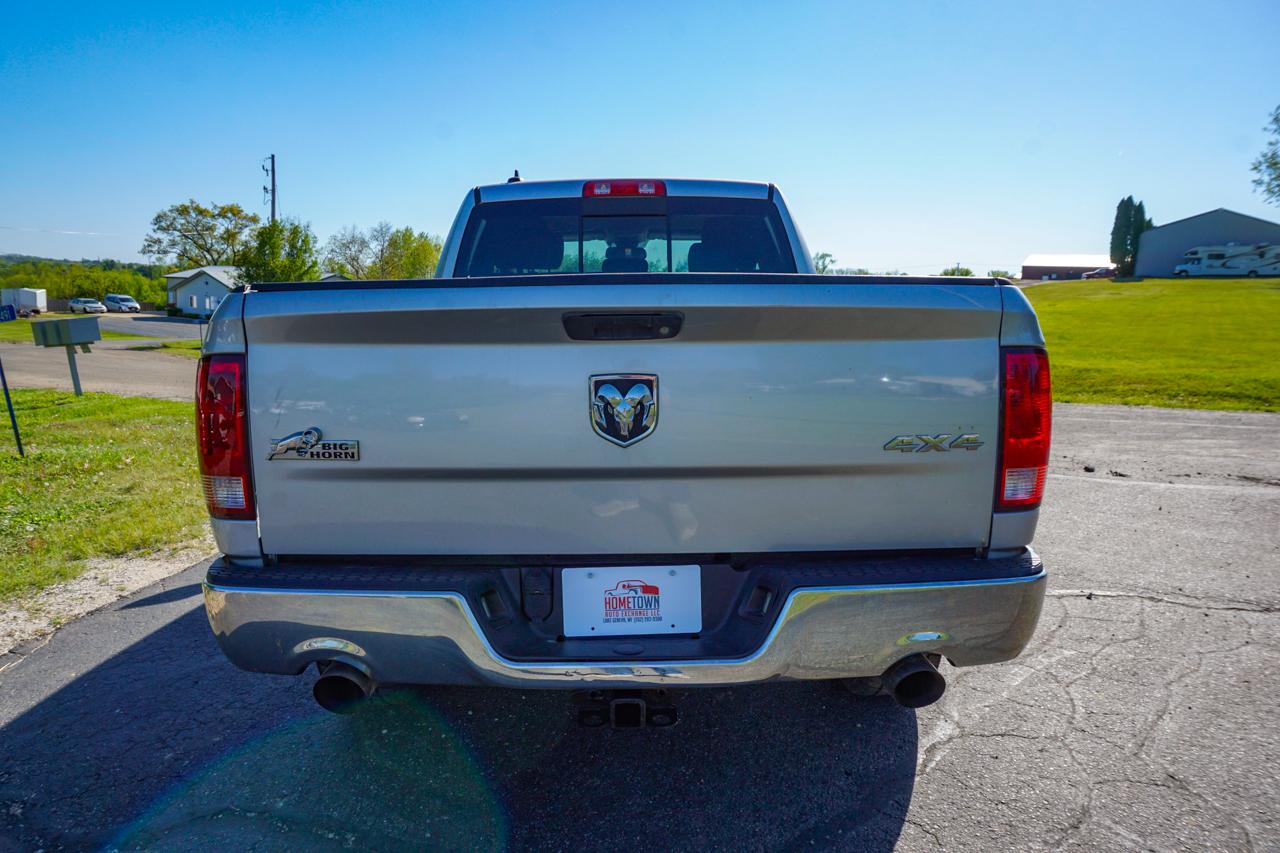 RAM 1500 4WD Quad Cab 140.5" Big Horn 2014