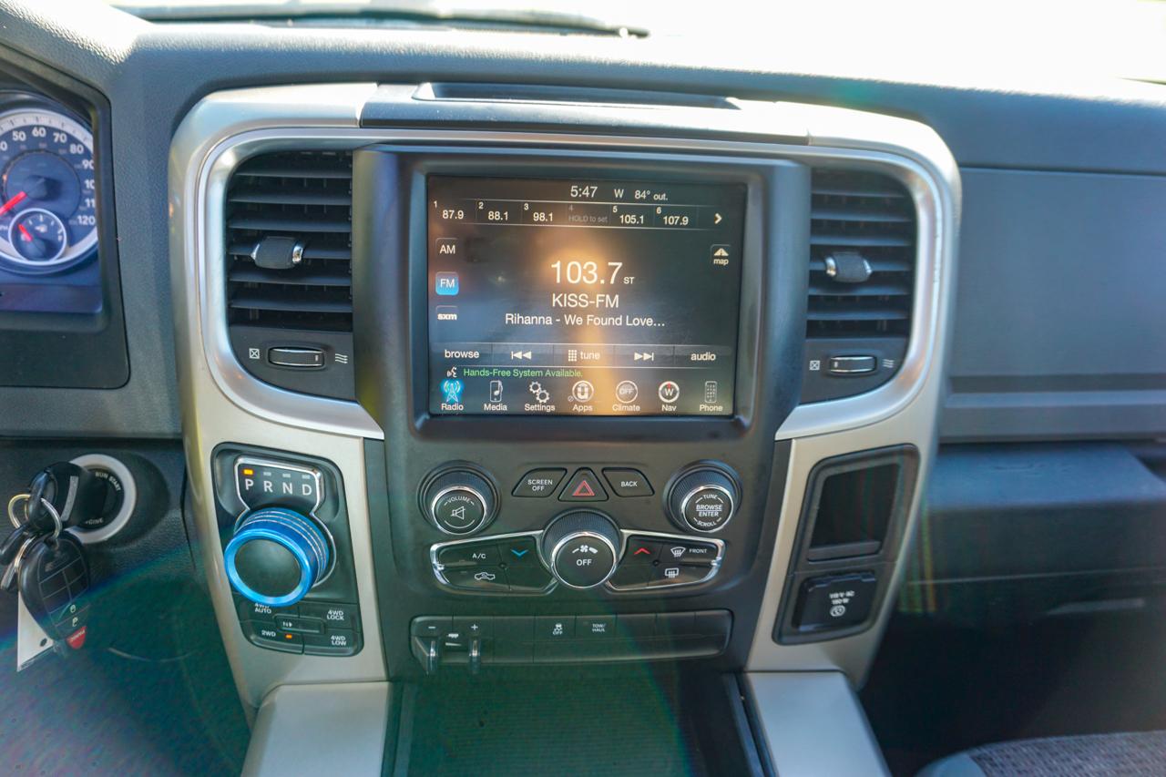 RAM 1500 4WD Quad Cab 140.5" Big Horn 2014