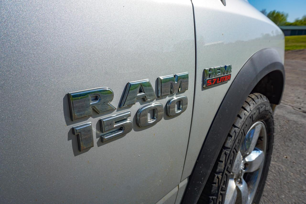 RAM 1500 4WD Quad Cab 140.5" Big Horn 2014