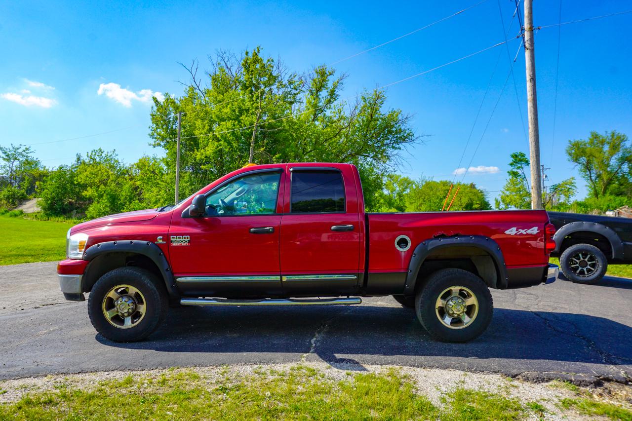 Dodge Ram 2500 4WD Quad Cab 140.5" SLT 2008