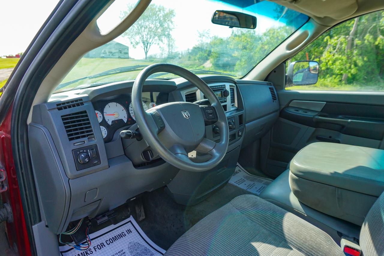 Dodge Ram 2500 4WD Quad Cab 140.5" SLT 2008