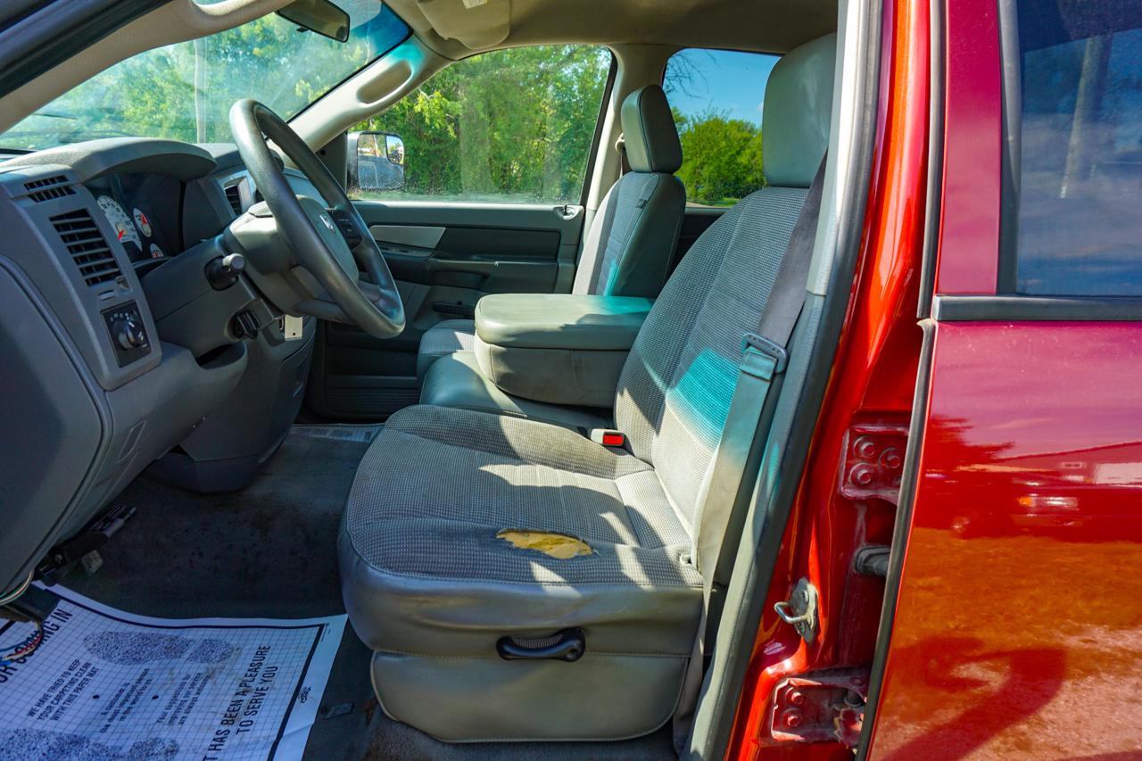 Dodge Ram 2500 4WD Quad Cab 140.5" SLT 2008