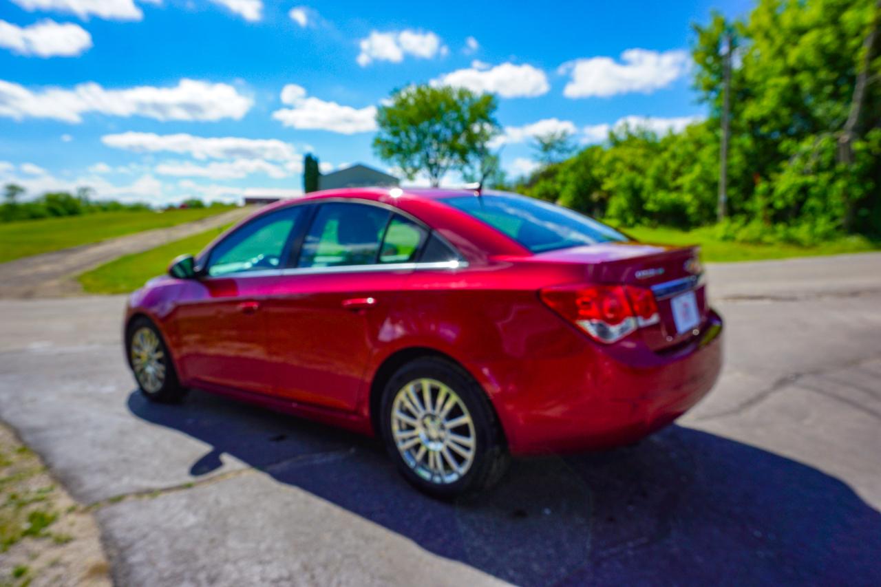 Chevrolet Cruze 4dr Sdn ECO 2012