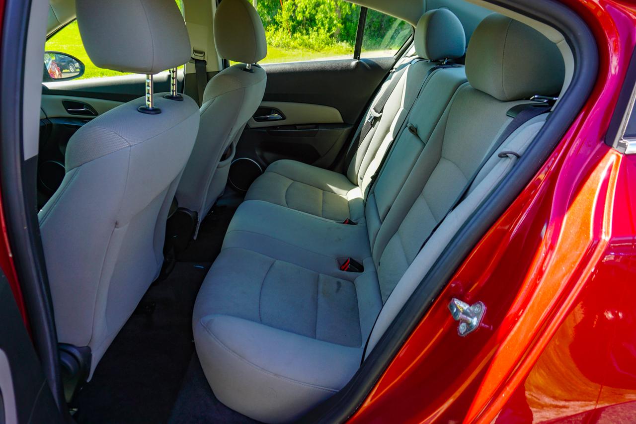 Chevrolet Cruze 4dr Sdn ECO 2012