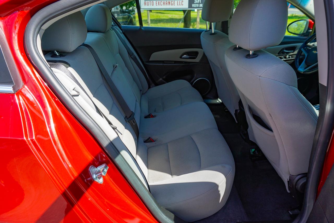 Chevrolet Cruze 4dr Sdn ECO 2012