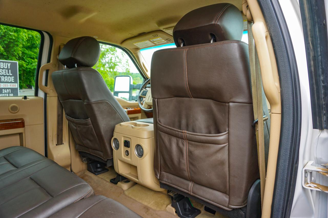 Ford Super Duty F-250 SRW 4WD Crew Cab 156" King Ranch 2015