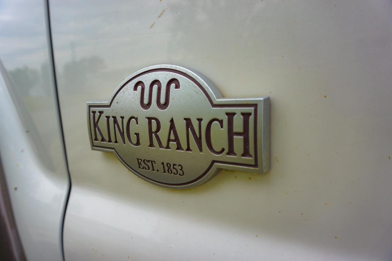 Ford Super Duty F-250 SRW 4WD Crew Cab 156" King Ranch 2015