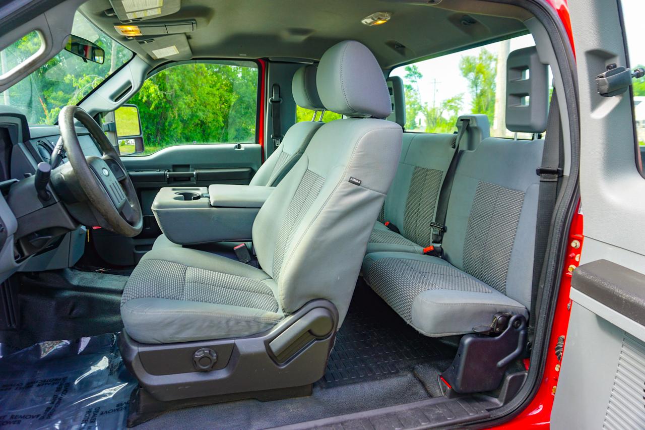 Ford Super Duty F-350 SRW 4WD SuperCab 158" Lariat 2015