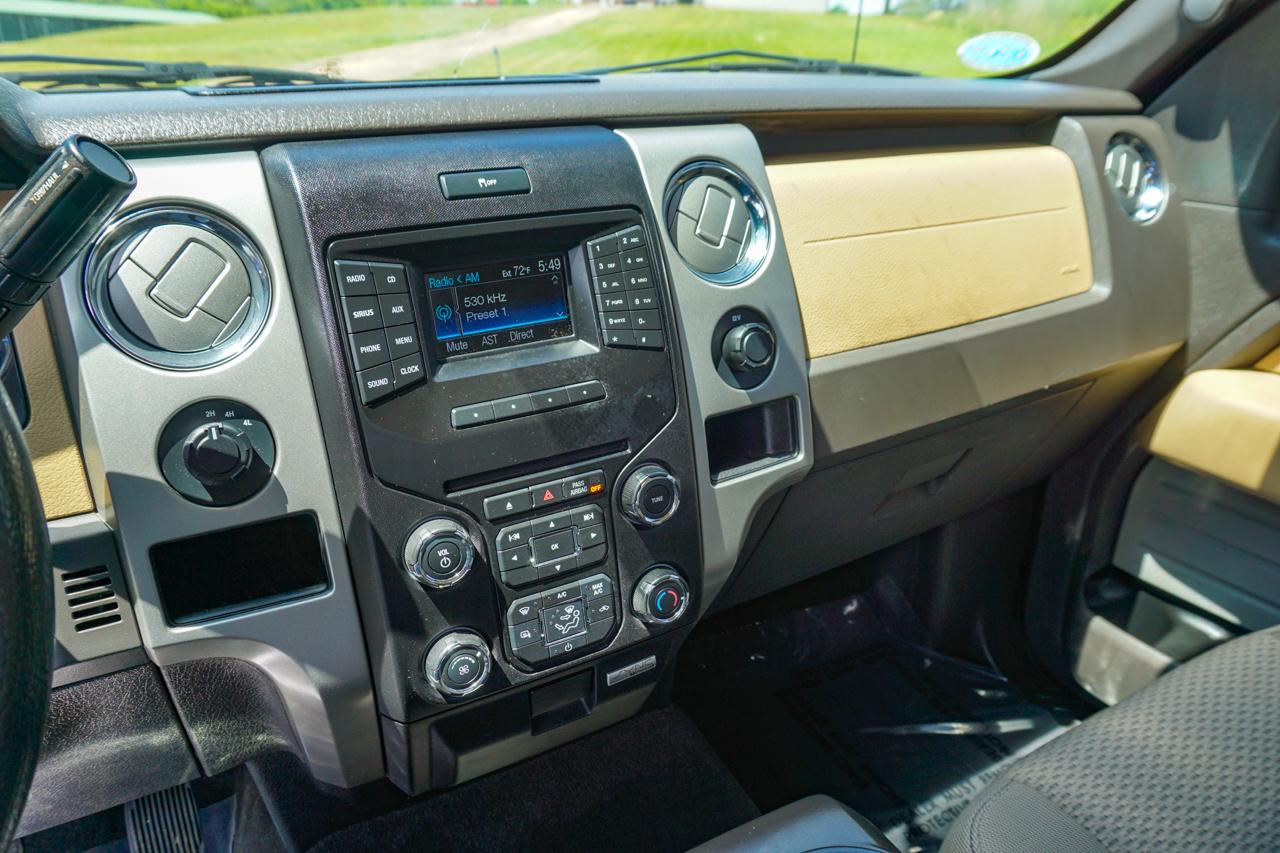Ford F-150 4WD SuperCab 145" Lariat 2013