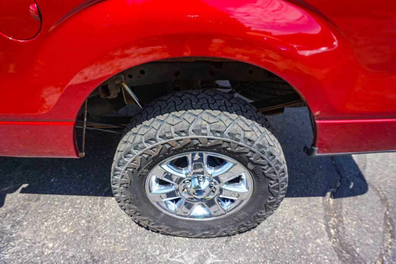 Ford F-150 4WD SuperCab 145" Lariat 2013