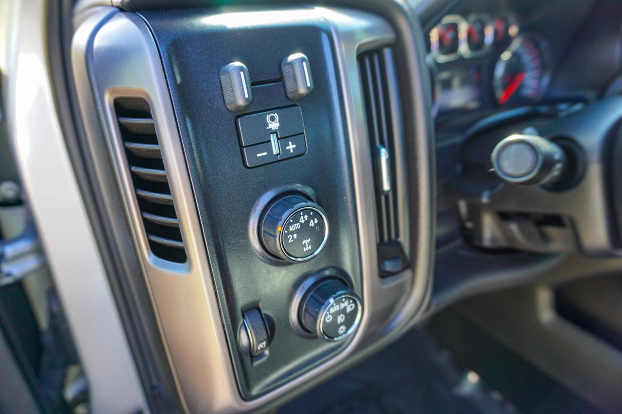 GMC Sierra 1500 4WD Double Cab 143.5" SLT 2014