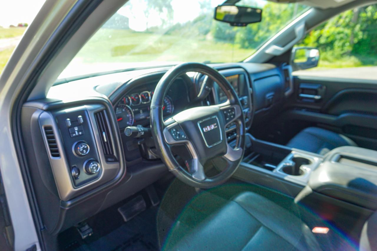 GMC Sierra 1500 4WD Double Cab 143.5" SLT 2014