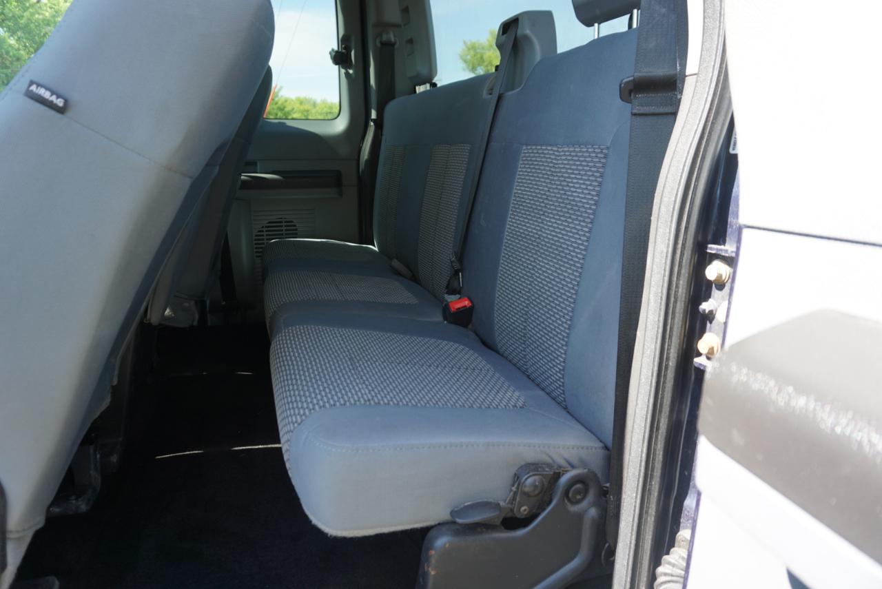 Ford Super Duty F-350 SRW 4WD SuperCab 158" Lariat 2015