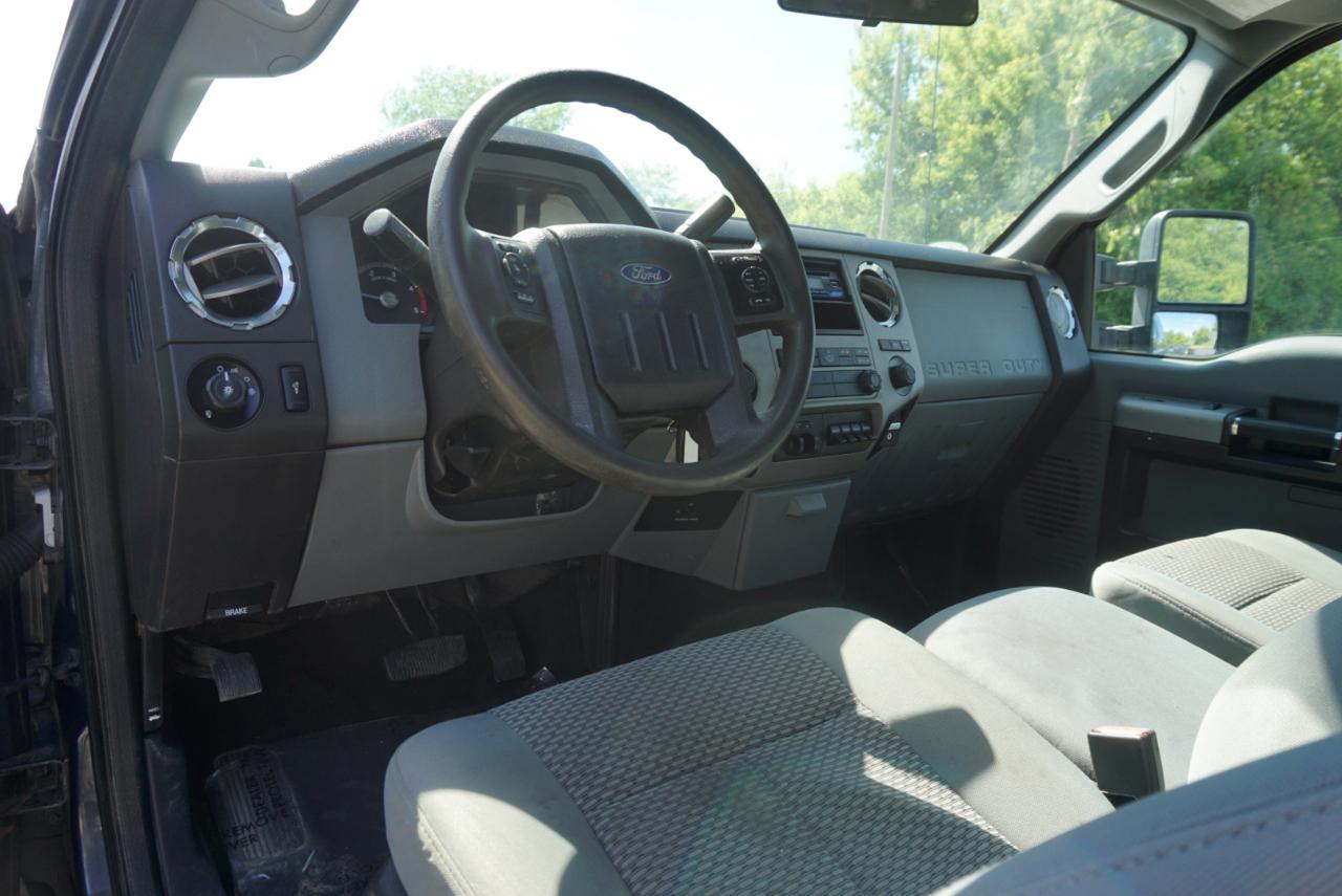 Ford Super Duty F-350 SRW 4WD SuperCab 158" Lariat 2015