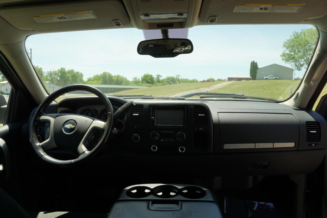 Chevrolet Silverado 1500 4WD Ext Cab 143.5" LT w/1LT 2008