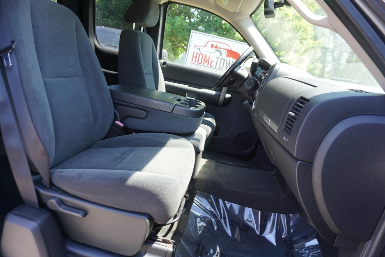 Chevrolet Silverado 1500 4WD Ext Cab 143.5" LT w/1LT 2008
