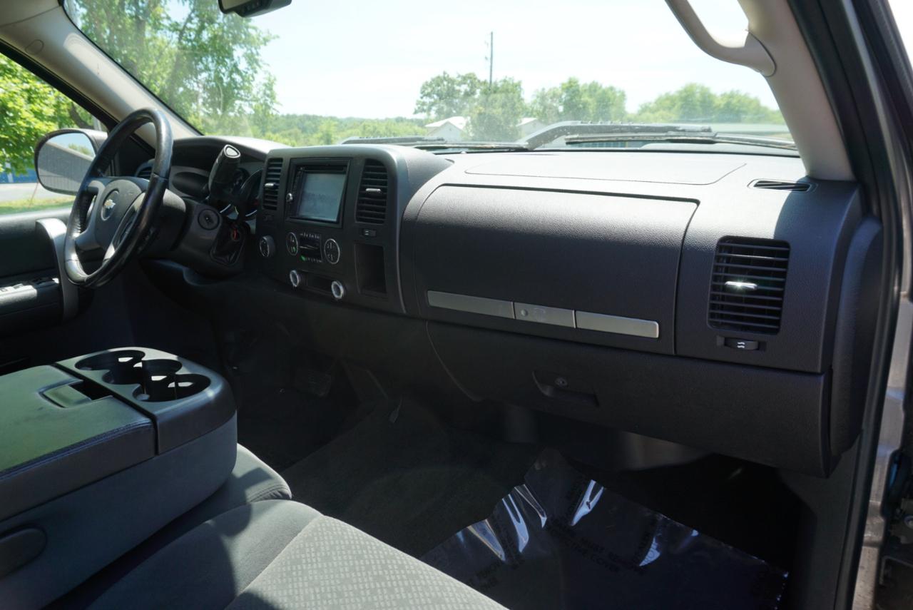 Chevrolet Silverado 1500 4WD Ext Cab 143.5" LT w/1LT 2008