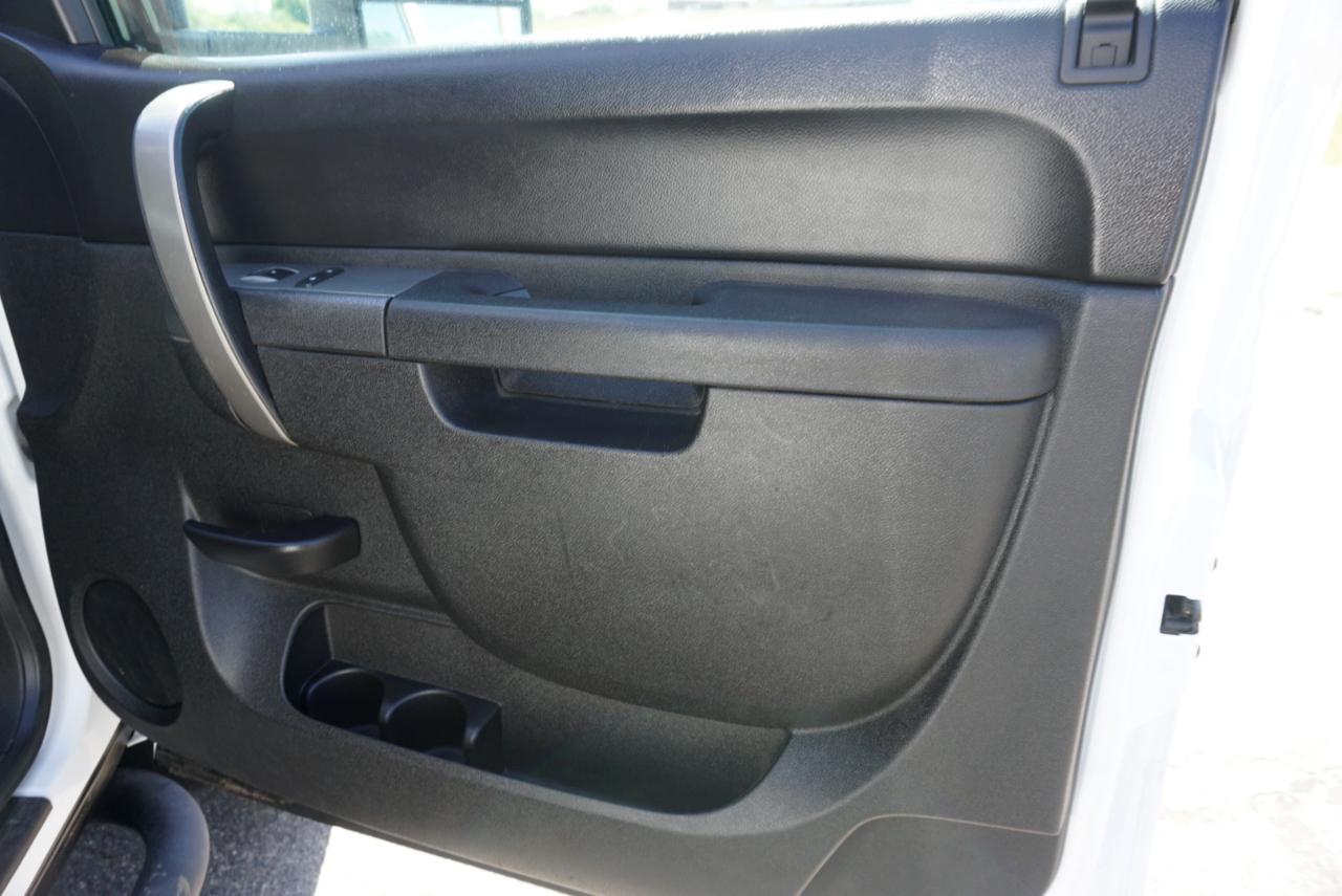 Chevrolet Silverado 2500HD 4WD Crew Cab 153.7" LT 2013