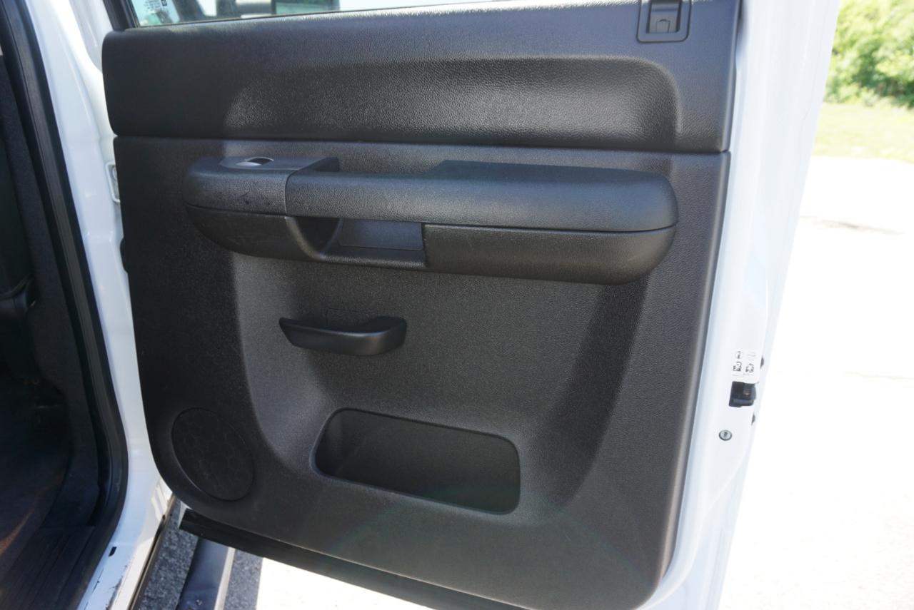 Chevrolet Silverado 2500HD 4WD Crew Cab 153.7" LT 2013