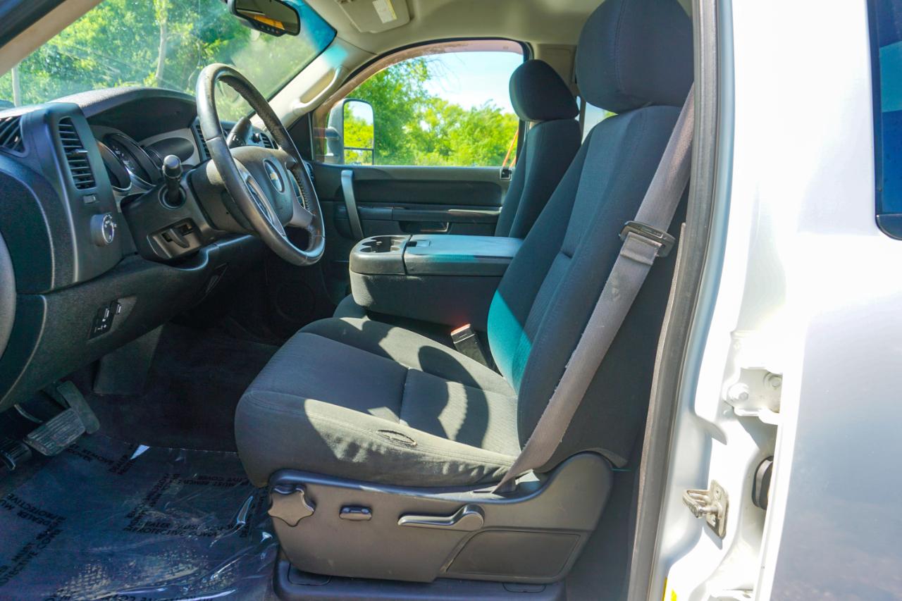 Chevrolet Silverado 2500HD 4WD Crew Cab 153.7" LT 2013