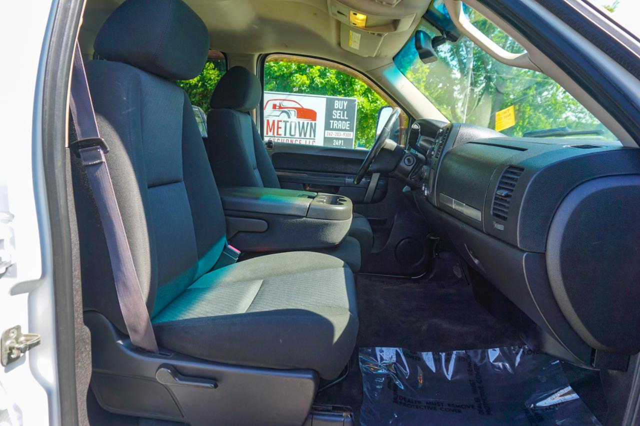 Chevrolet Silverado 2500HD 4WD Crew Cab 153.7" LT 2013